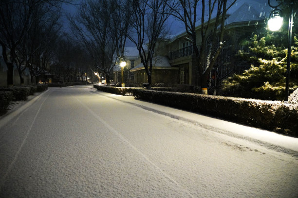 别墅区雪景图片 别墅区雪景图片下载