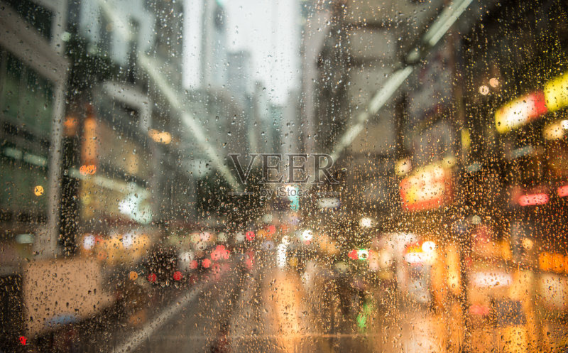 雨滴和散焦正版图片素材