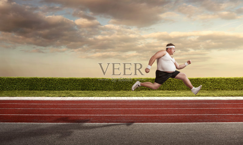 逃跑的滑稽呆子正版图片素材