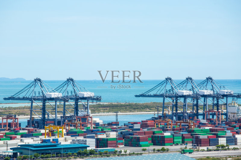 港口集装箱码头运输正版图片素材