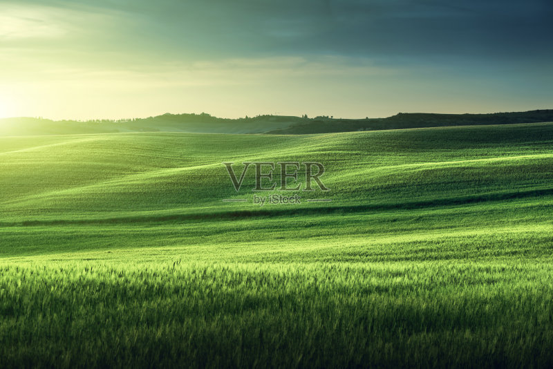 意大利托斯卡纳日落正版图片素材