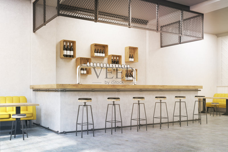 吧台站在咖啡厅里,调色正版图片素材