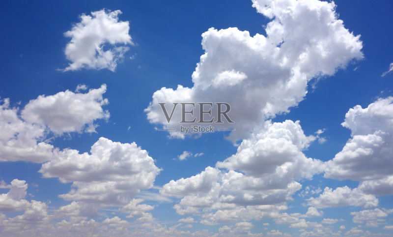 蓝色的天空正版图片素材