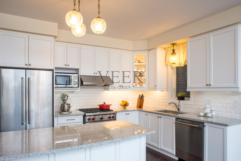 专业设计的新厨房,复古风格的触摸正版图片素材