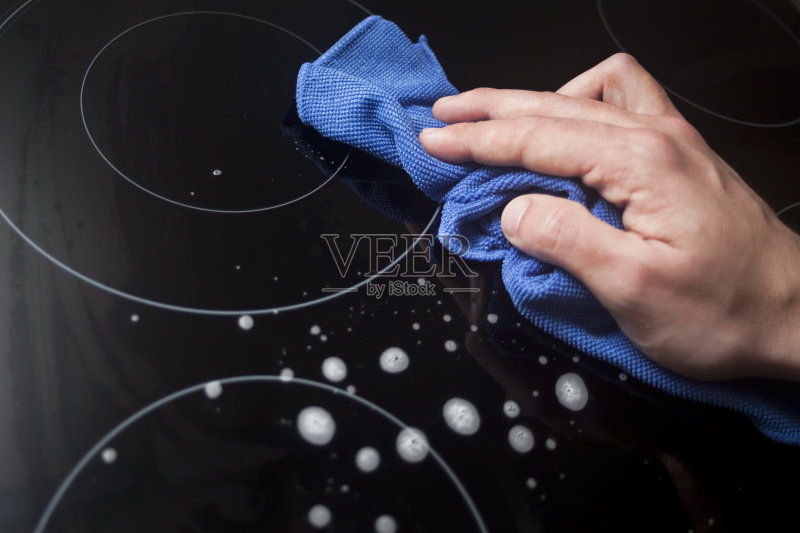 清洁灶台。正版图片素材