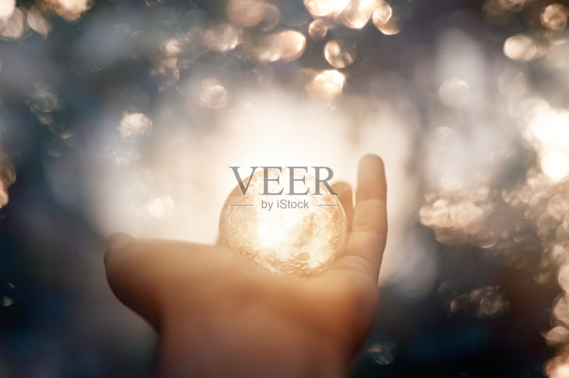 神奇的时刻正版图片素材