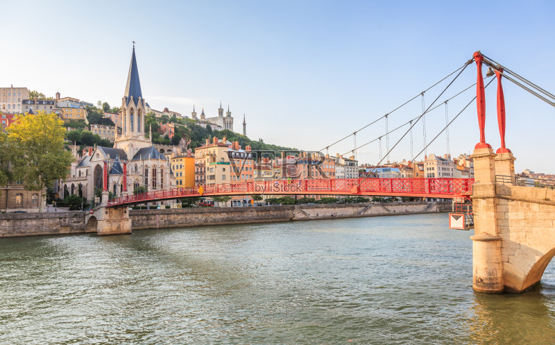 法国里昂- Vieux区,Saone河,圣乔治教堂,Fourviere正版图片素材