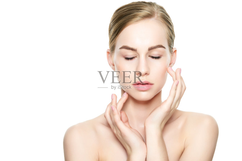 面部护理。美容和水疗概念。孤立在白色背景上。正版图片素材