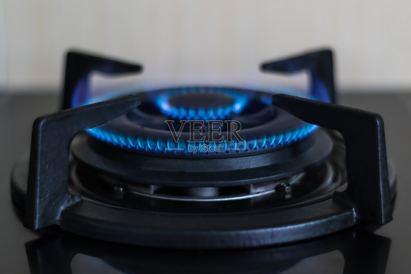 厨房里的煤气炉正版图片素材