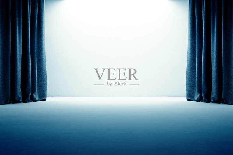 舞台上有窗帘,空的混凝土地板和白色的墙壁背景正版图片素材