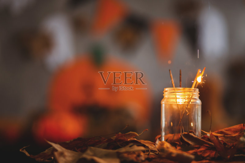 万圣节的火花正版图片素材