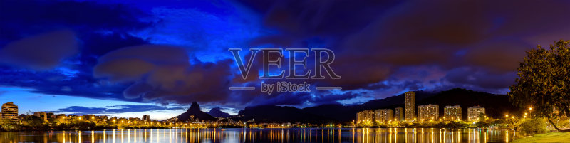 晚上的里约热内卢全景正版图片素材