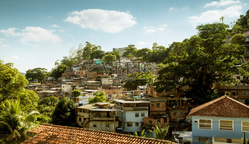 巴西里约热内卢Cosme Velho区的贫民窟正版图片素材