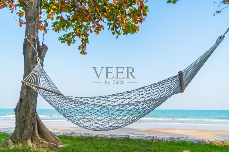 海滩上的吊床正版图片素材