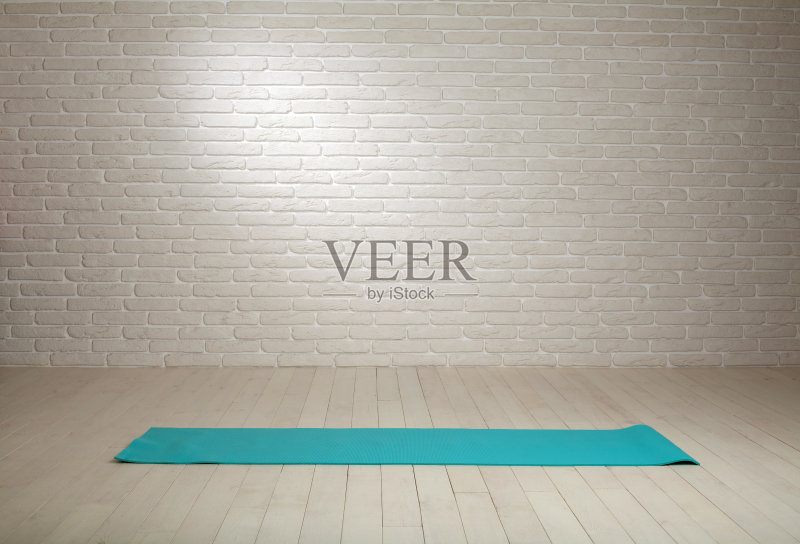 空房间背景木地板白色砖墙垫正版图片素材