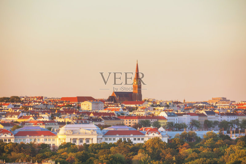 维也纳傍晚鸟瞰图正版图片素材