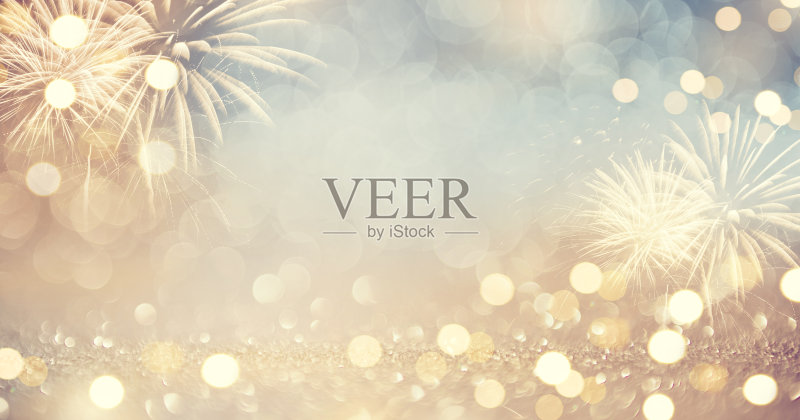 金古董烟花和散景在除夕和复制空间。抽象背景的假期。正版图片素材