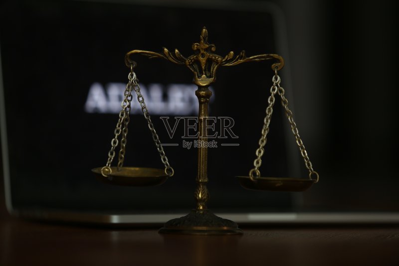 一些关于正义和法律的图片,土耳其语和英语正版图片素材