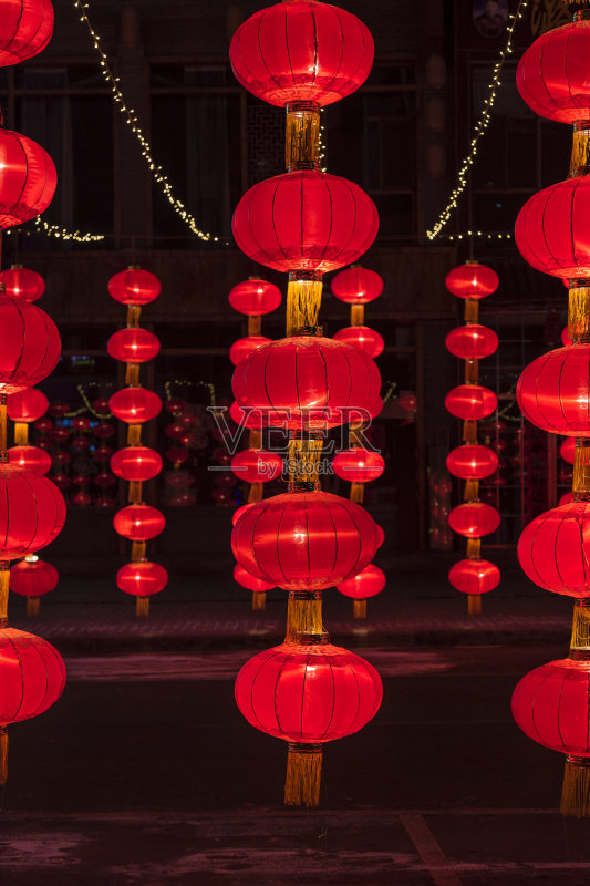 晚上的红灯笼正版图片素材