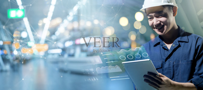 天才亚洲工程师智能工厂机器物联网物联网数字技术未来,3D数字过程汽车行业生产管理VR技术应用系统控制生产正版图片素材