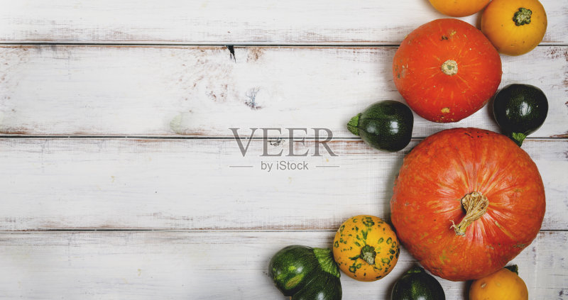 万圣节和感恩节的背景都有五颜六色的秋天南瓜正版图片素材