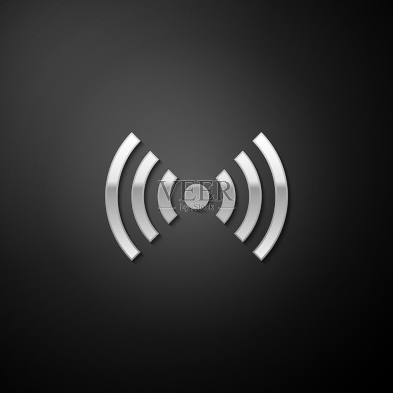 黑色背景上隔离的银色 Wi-Fi 无线互联网网络符号图标,长阴影样式,矢量图标素材