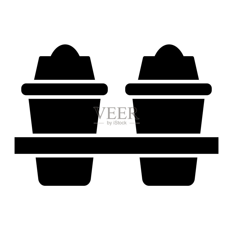 两个塑料咖啡杯实体图标。外带热饮杯。塑料制品设计概念,白色字形风格象形图,适用于应用程序。EPS 10图标素材