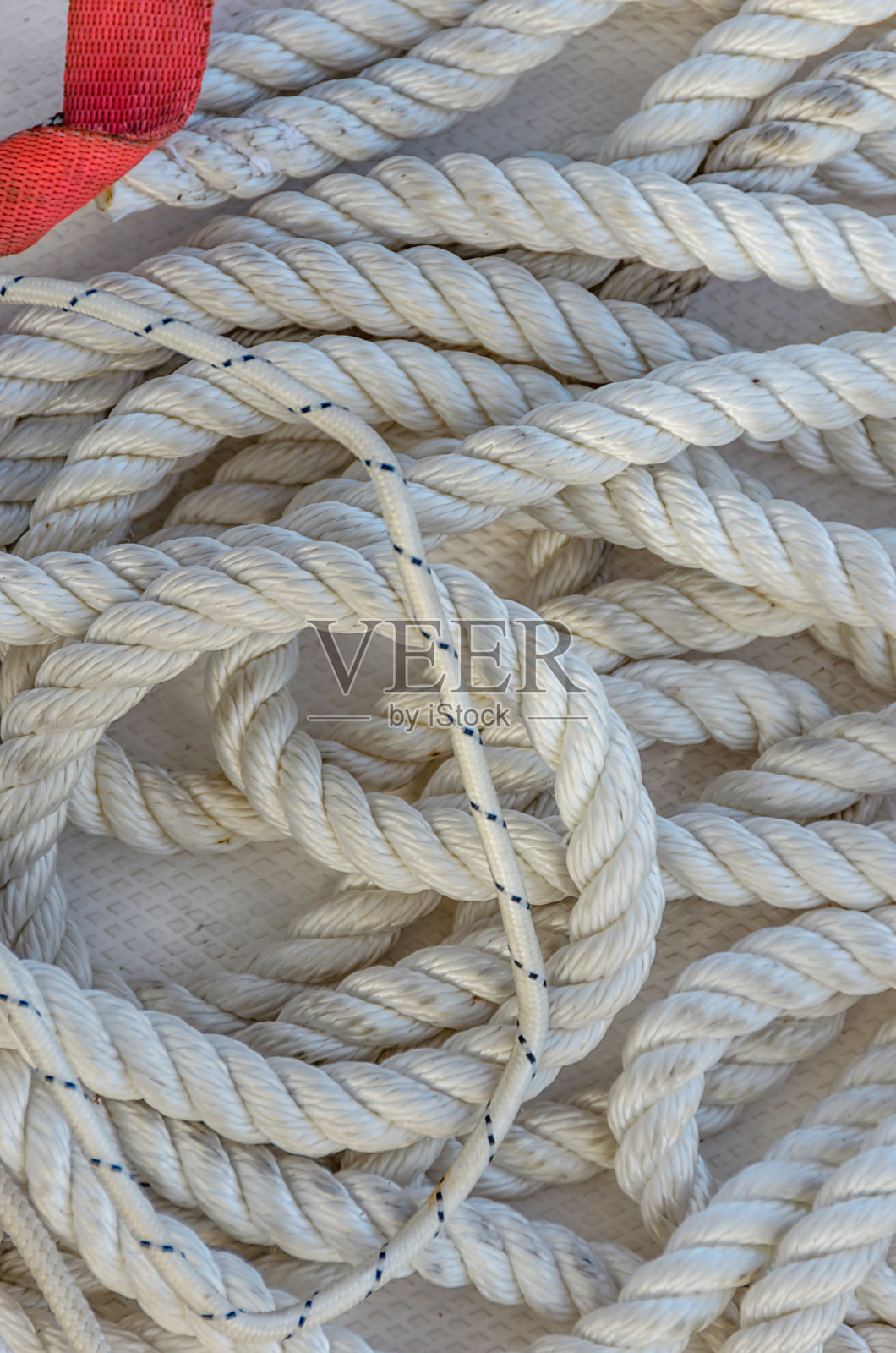 红色的帆绳照片摄影图片