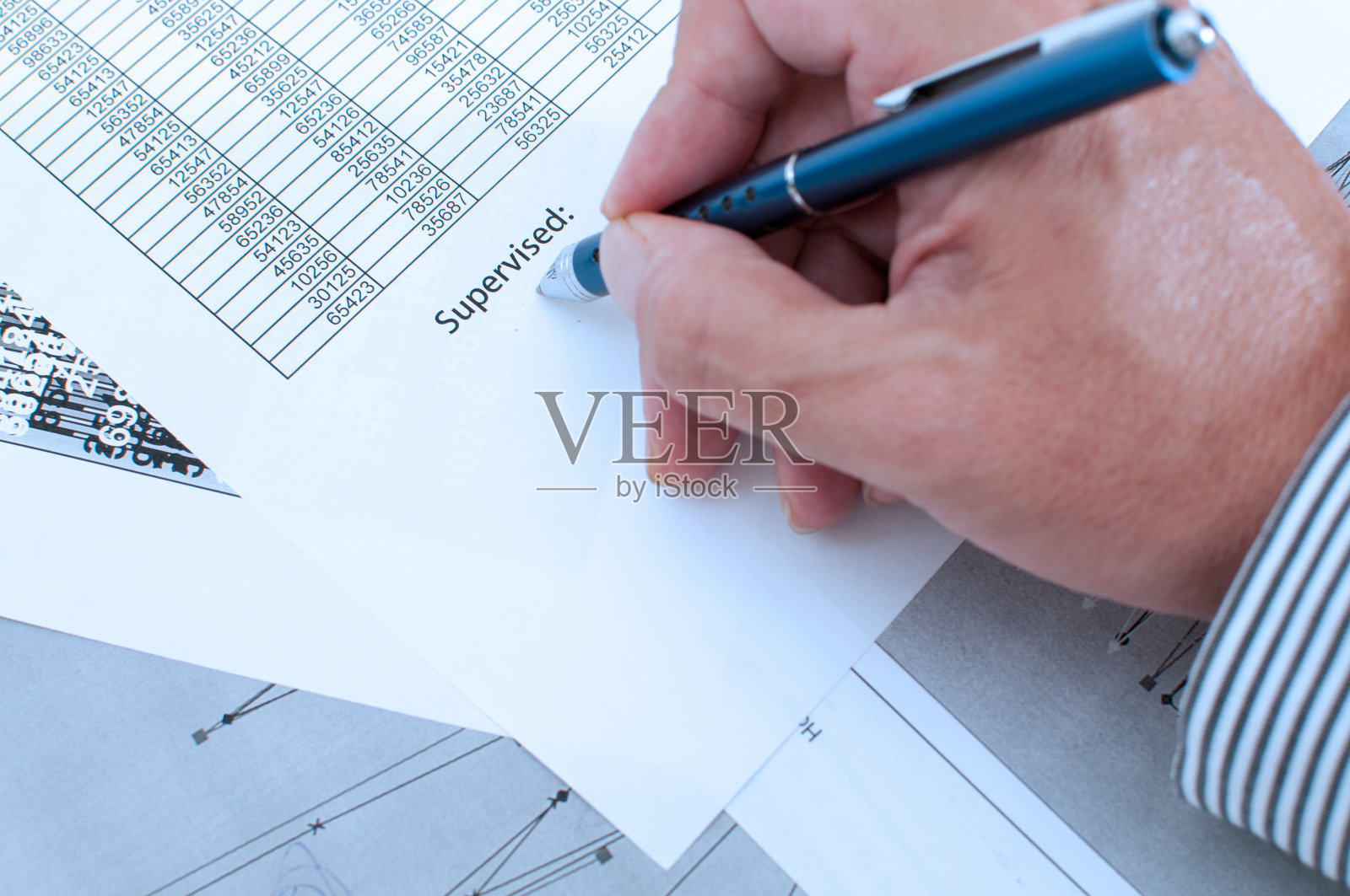 标志作为监督照片摄影图片