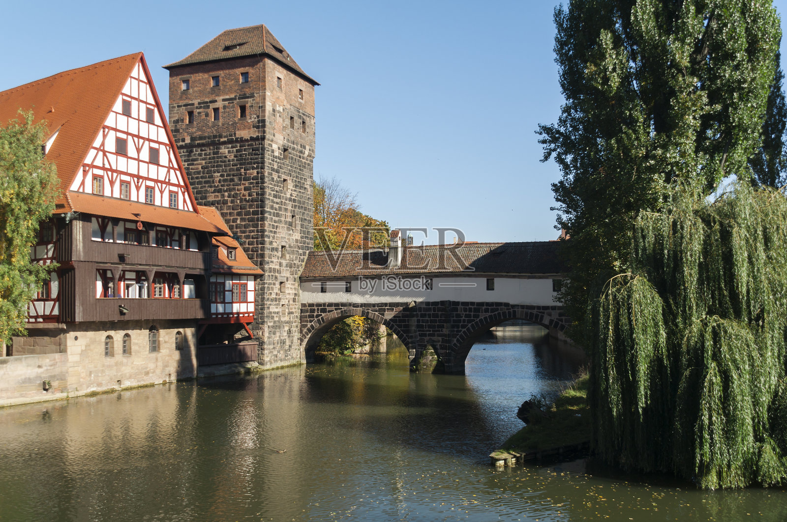 葡萄酒商店和行刑者公寓，纽伦堡照片摄影图片