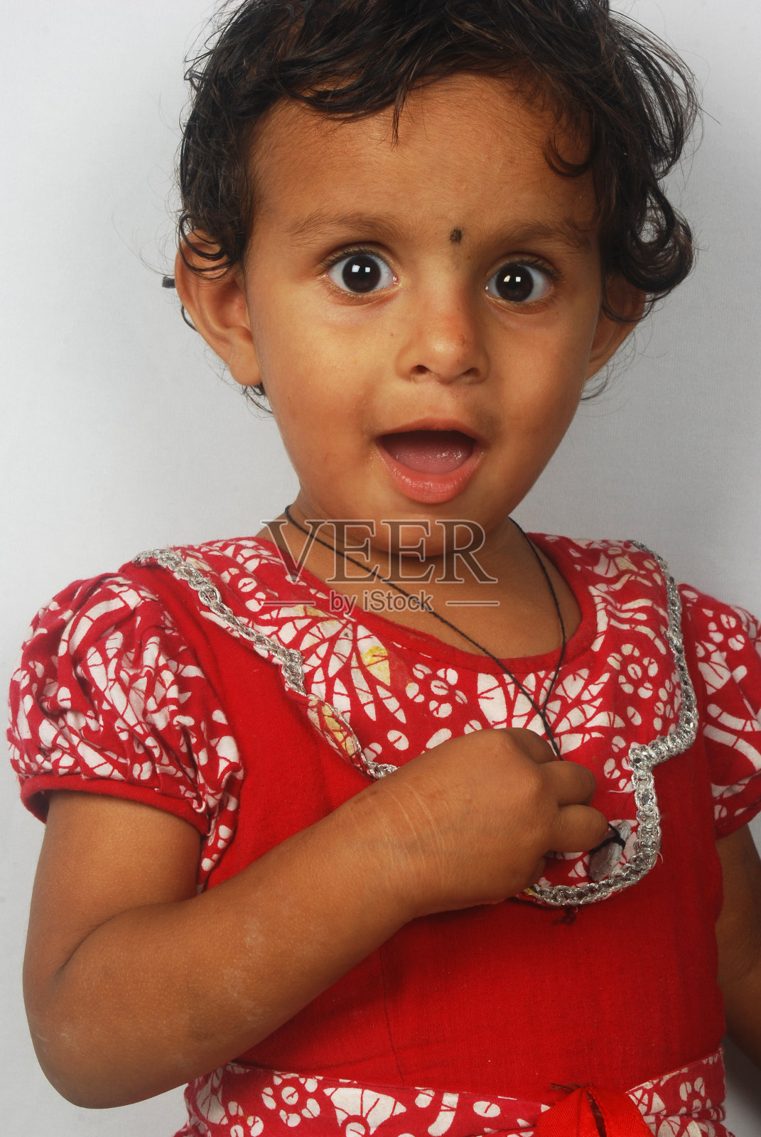 小女孩照片摄影图片