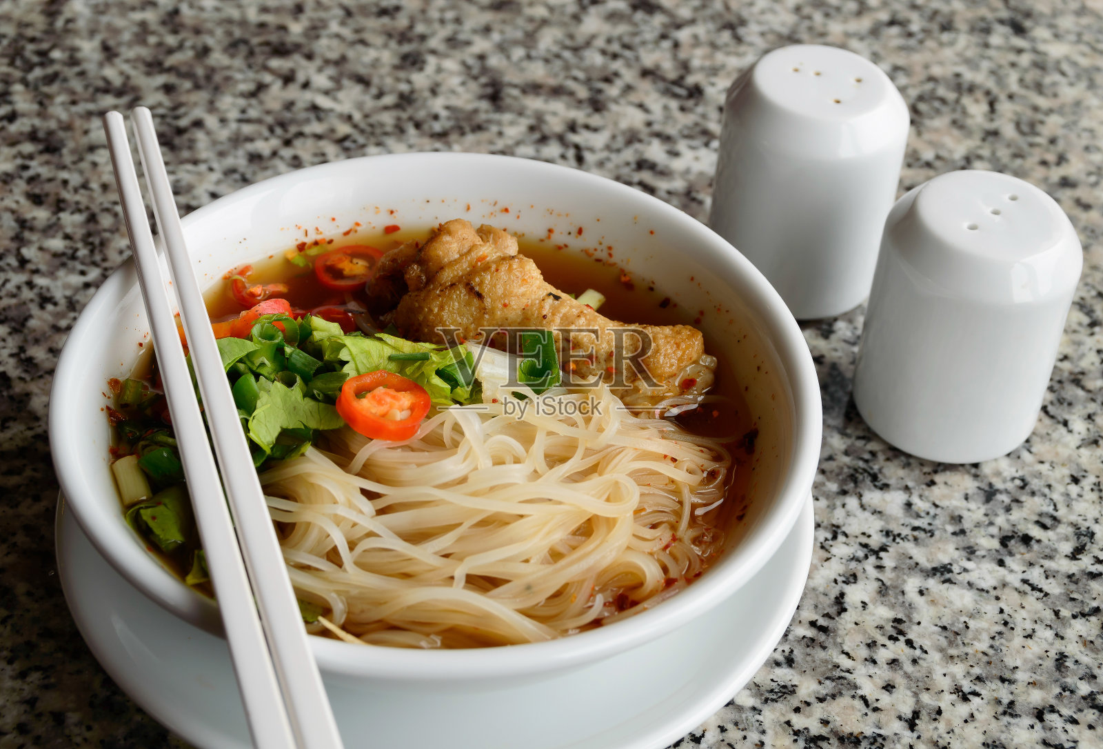 泰国面条汤照片摄影图片