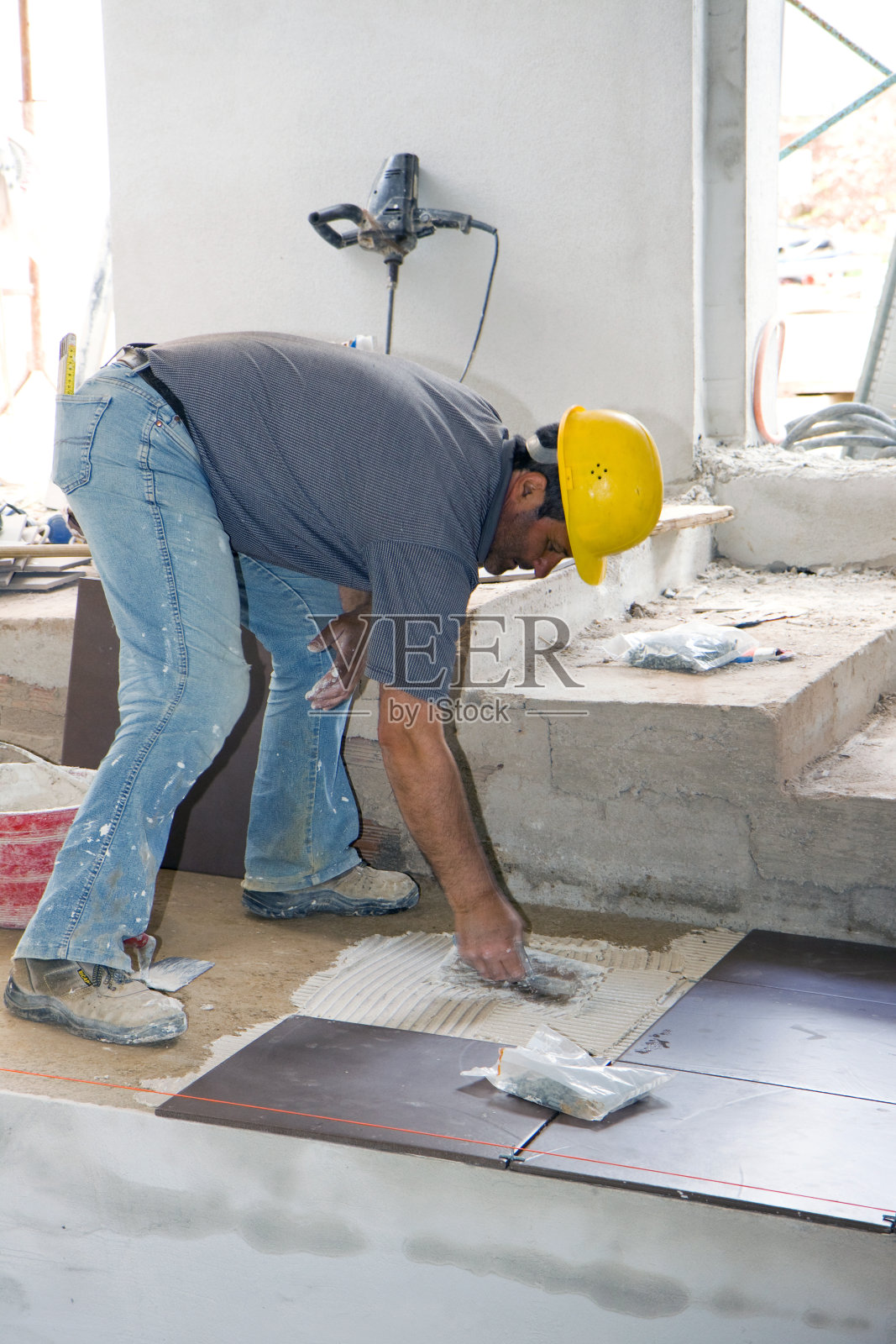 砖匠照片摄影图片