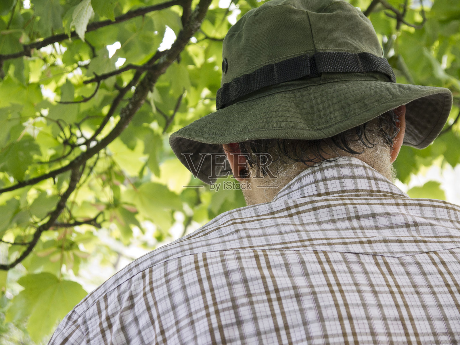 男子的帽子。照片摄影图片