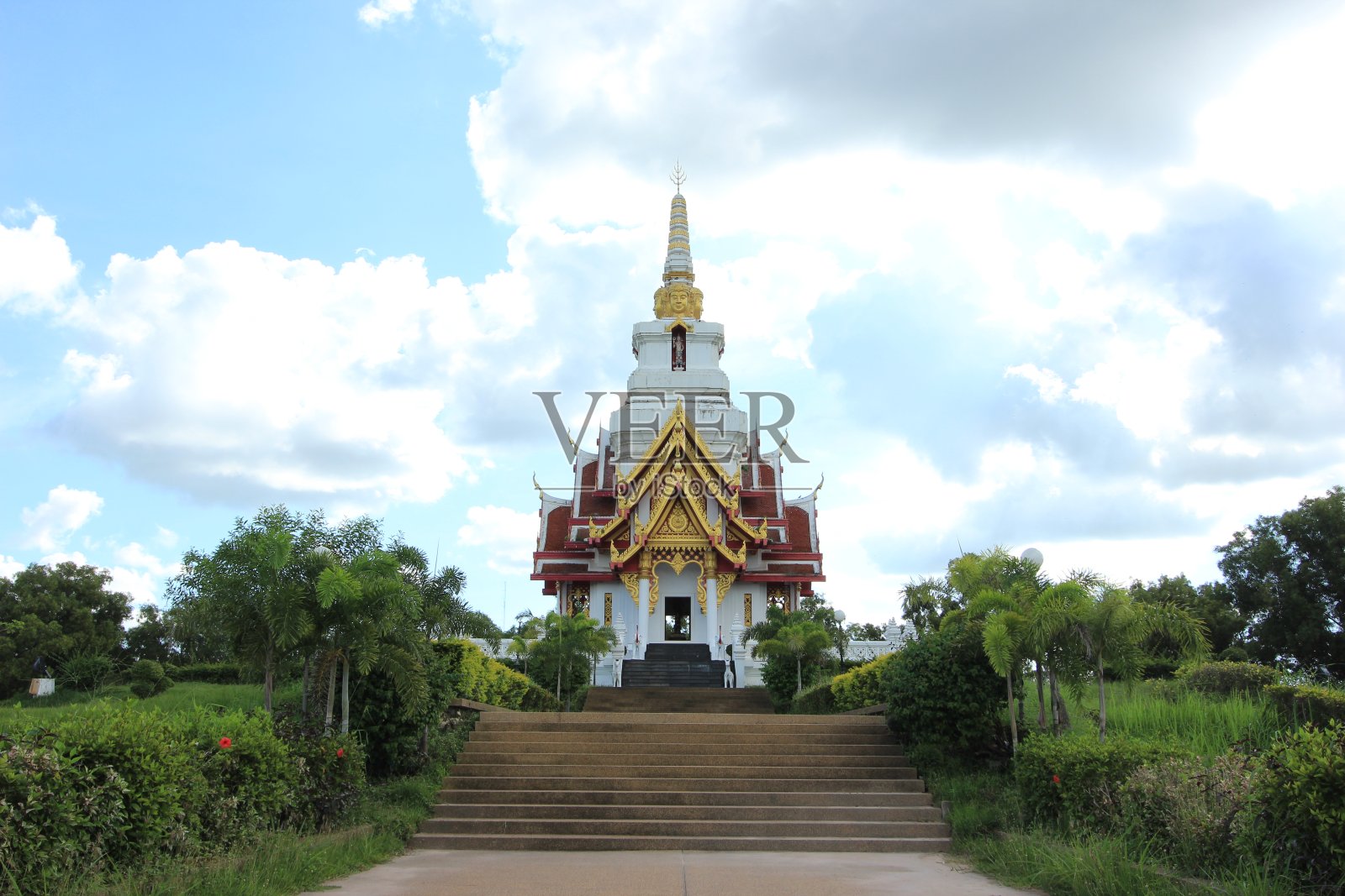 城隍庙和天柱照片摄影图片