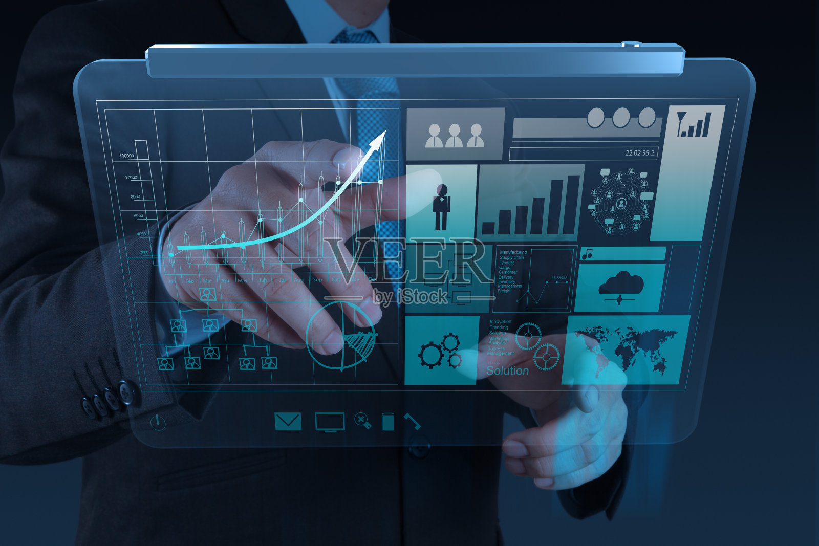 商人的手与新的现代计算机和业务照片摄影图片