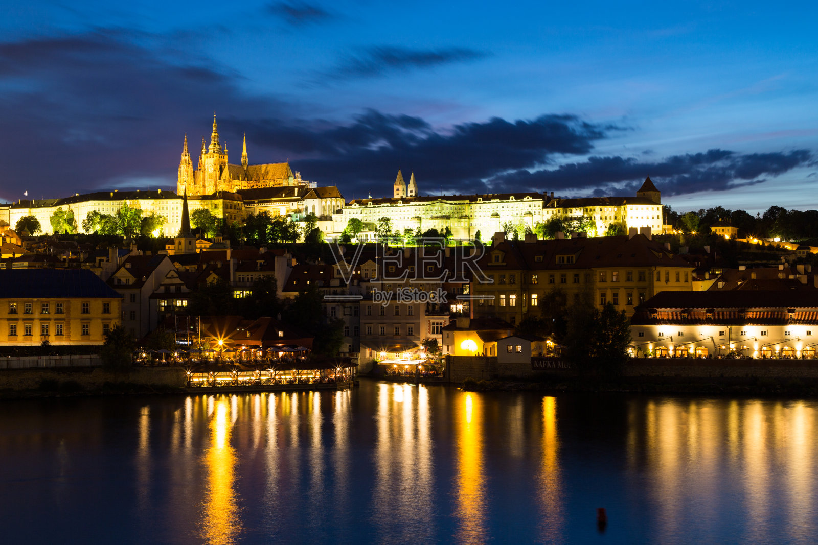 日落在布拉格照片摄影图片