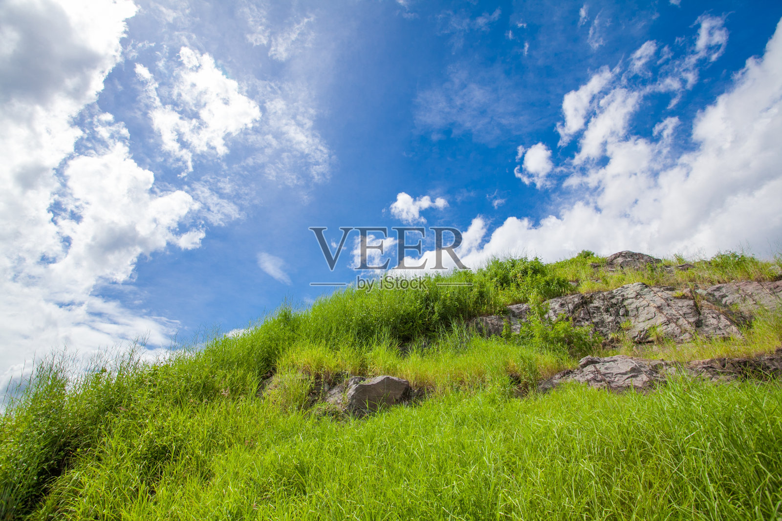 天空和山照片摄影图片