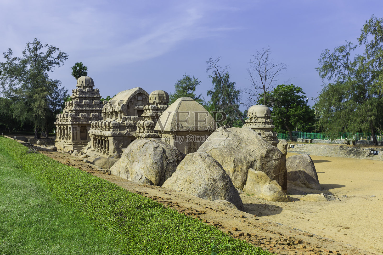 五个拉塔，巨石雕塑，Mammallapuram，泰米尔诺，印度。照片摄影图片