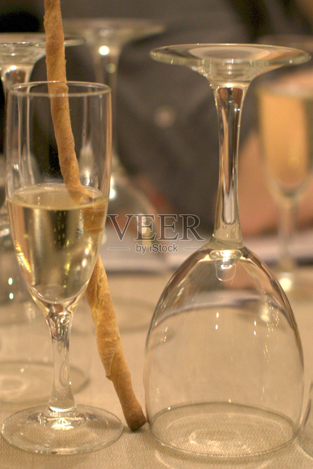 等待晚餐照片摄影图片