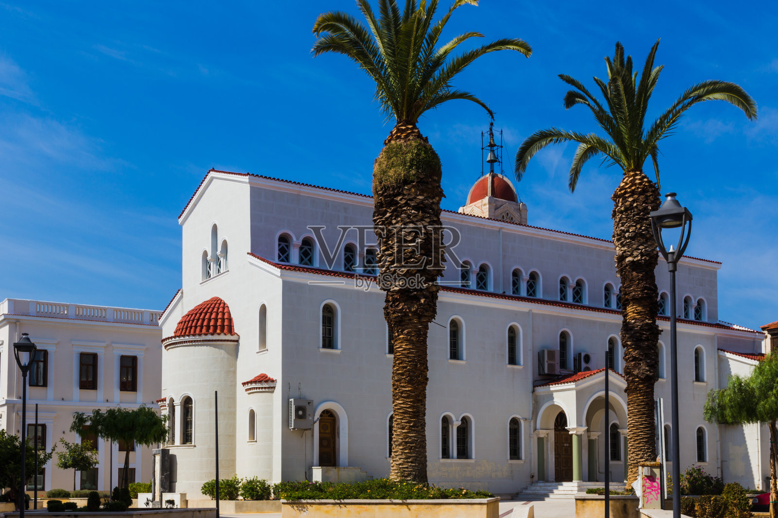 克里特岛密特罗波利斯广场的Rethymnon大教堂照片摄影图片