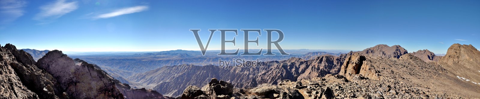 图布卡尔山全景(4167米)，摩洛哥照片摄影图片
