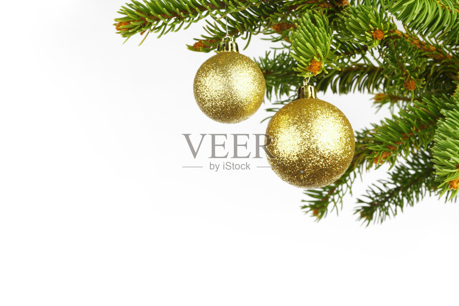 冷杉枝上的圣诞装饰照片摄影图片