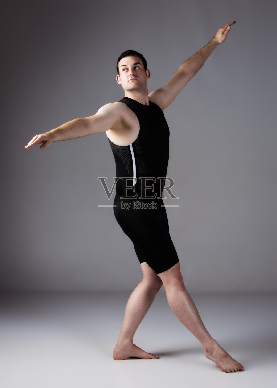 成年男性舞者照片摄影图片