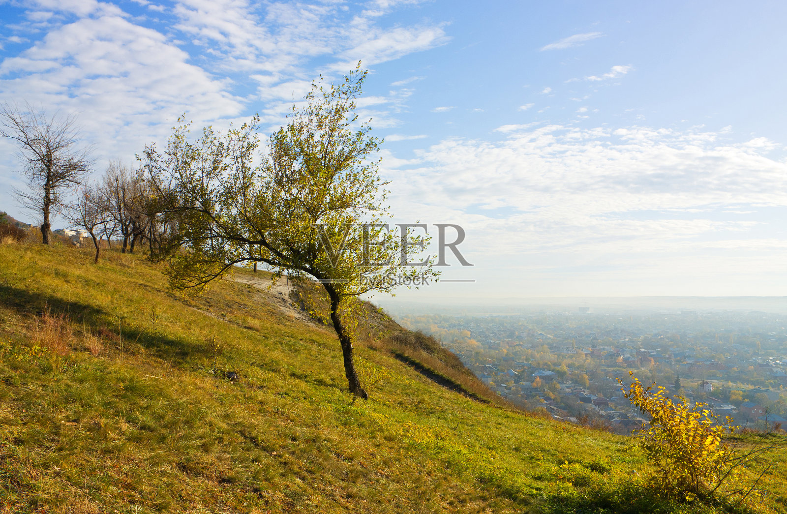 Pyatigorsk深秋。照片摄影图片