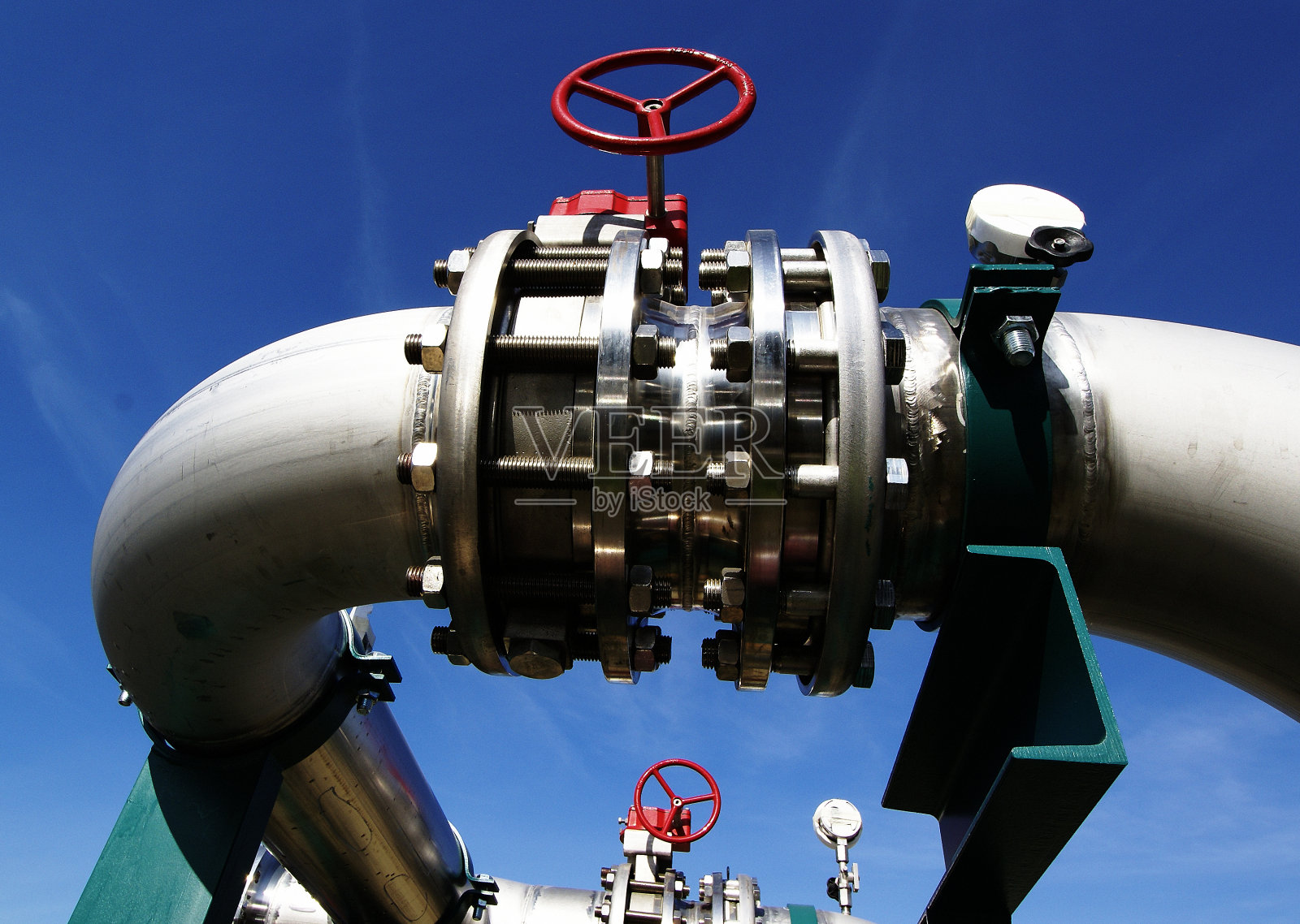 设备、电缆、管道照片摄影图片