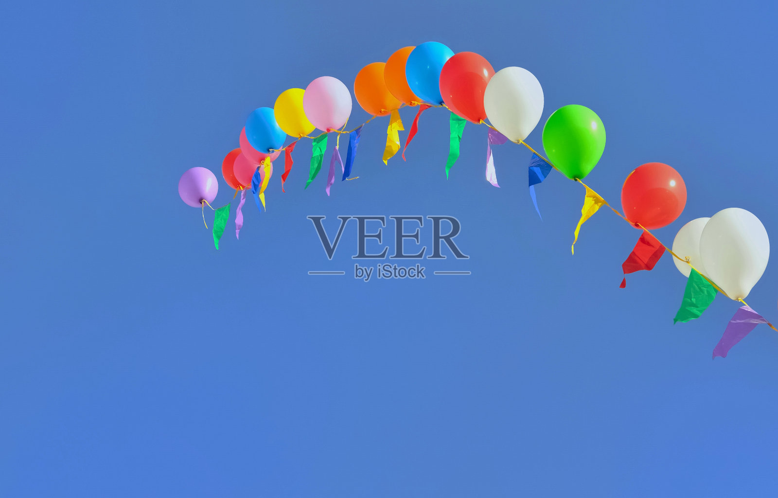 五颜六色的气球照片摄影图片