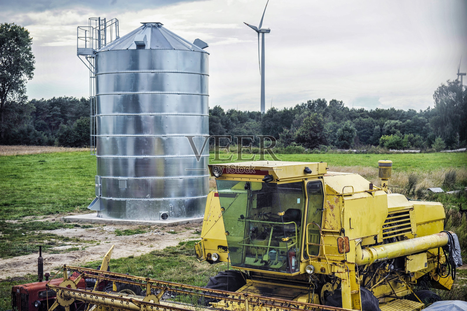 粮食筒仓照片摄影图片