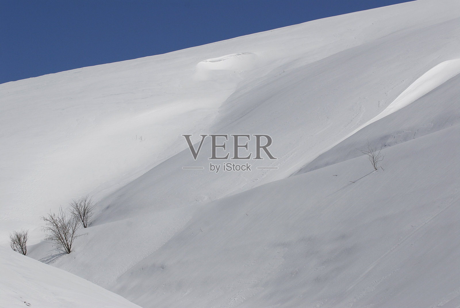 的雪山照片摄影图片