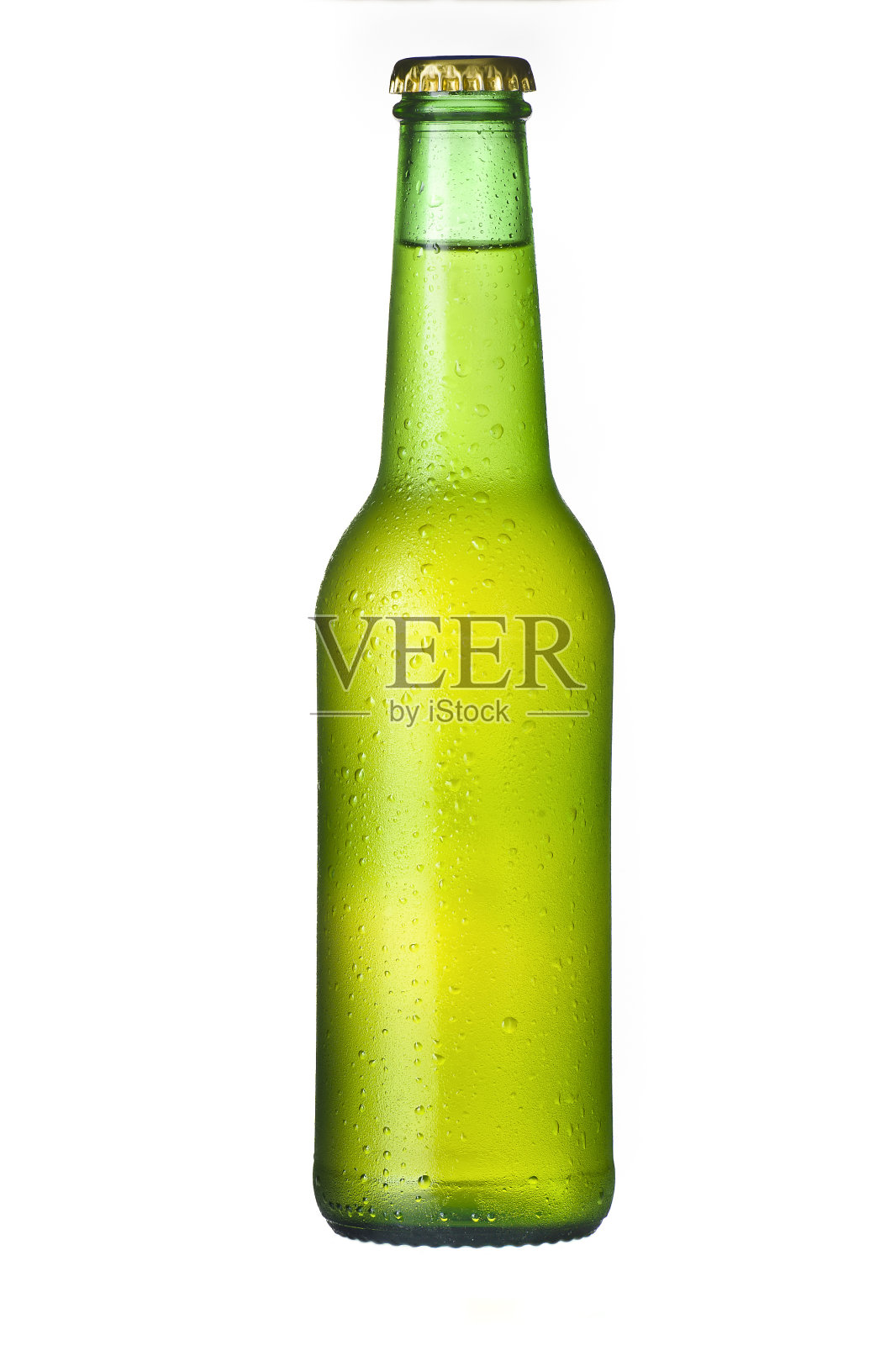 白色背景上的冰霜啤酒瓶照片摄影图片